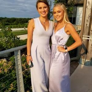 Meet your Posher, Claire